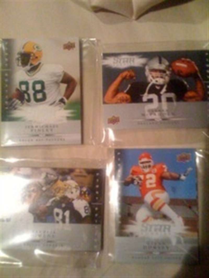 2008 Upper Deck First Edition Packers Team Set Finley RC 9 Cards Bret Favre